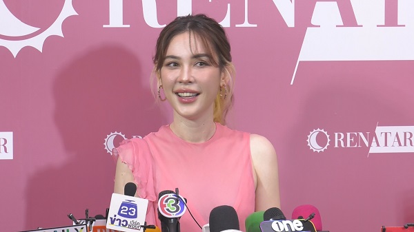 แมท รับเลิก สงกรานต์ แล้ว ยันสัมพันธ์ ไฮโซพก แค่พี่น้อง   (มีคลิป)