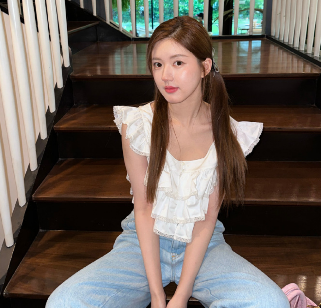 เปิดประวัติ “จ้าวลู่ซื่อ” นางเอกสุดฮอต! แสนสเน่ห์ส่งตรงจากแดนมังกร