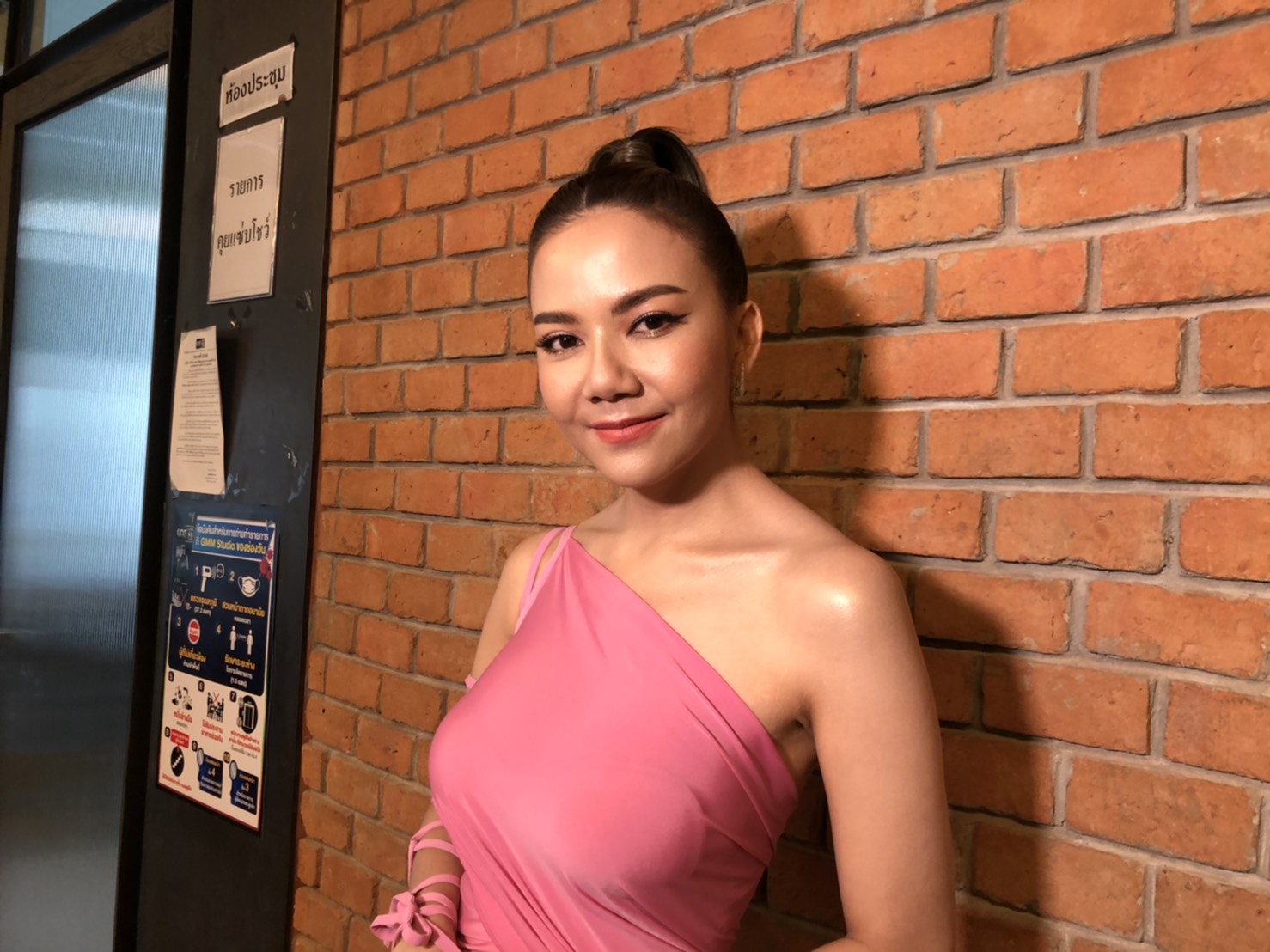 จ๊ะ นงผณี ตกใจ เพิ่งรู้เพลงสิบสอง ติดลิขสิทธิ์เตรียมเคลียร์กับผู้ใหญ่!! จ๊ะ นงผณี ตกใจ เพิ่งรู้เพลงสิบสอง ติดลิขสิทธิ์เตรียมเคลียร์กับผู้ใหญ่!!