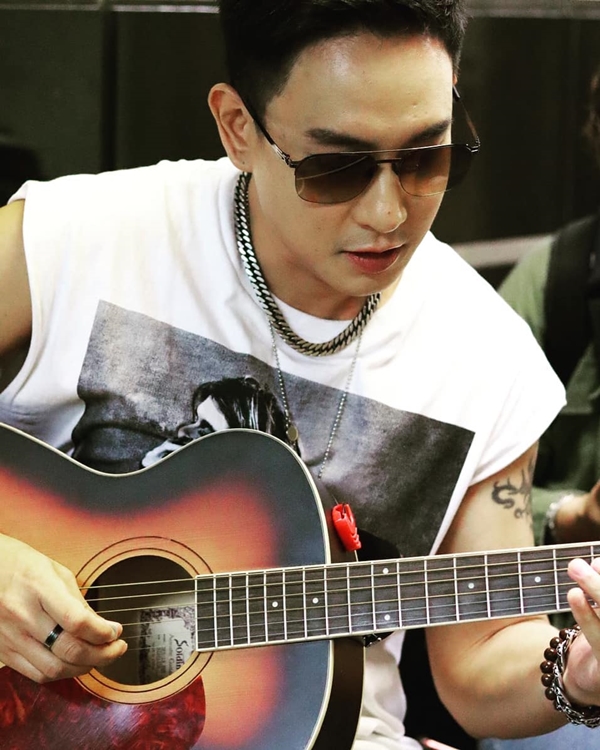 แพท พาวเวอร์แพท แต่งเพลงให้กำลังใจบุคลากรทางการแพทย์ แพท พาวเวอร์แพท แต่งเพลงให้กำลังใจบุคลากรทางการแพทย์