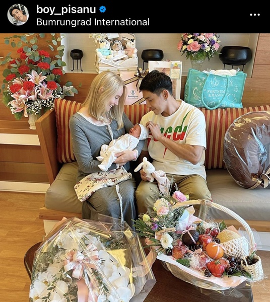 บอย พิษณุ ภรรยาคลอดลูกสาวแล้ว ตั้งชื่อ เฟรยา บอย พิษณุ ภรรยาคลอดลูกสาวแล้ว ตั้งชื่อ เฟรยา