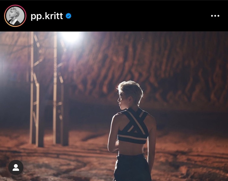 3 ซุปตาร์ ประชันความแซ่บในชุดตะเบงมาน 3 ซุปตาร์ ประชันความแซ่บในชุดตะเบงมาน