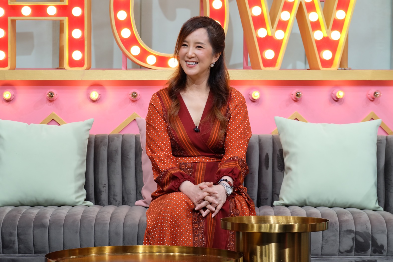 ต่าย สายธาร เคลียร์สร้างภาพใจบุญ โดนจวกไม่ดูแลแม่ เผยตัวเองพบเนื้องอกมดลูก-เต้านม รับซุกลูกนาน 25 ปี ต่าย สายธาร เคลียร์สร้างภาพใจบุญ โดนจวกไม่ดูแลแม่ เผยตัวเองพบเนื้องอกมดลูก-เต้านม รับซุกลูกนาน 25 ปี