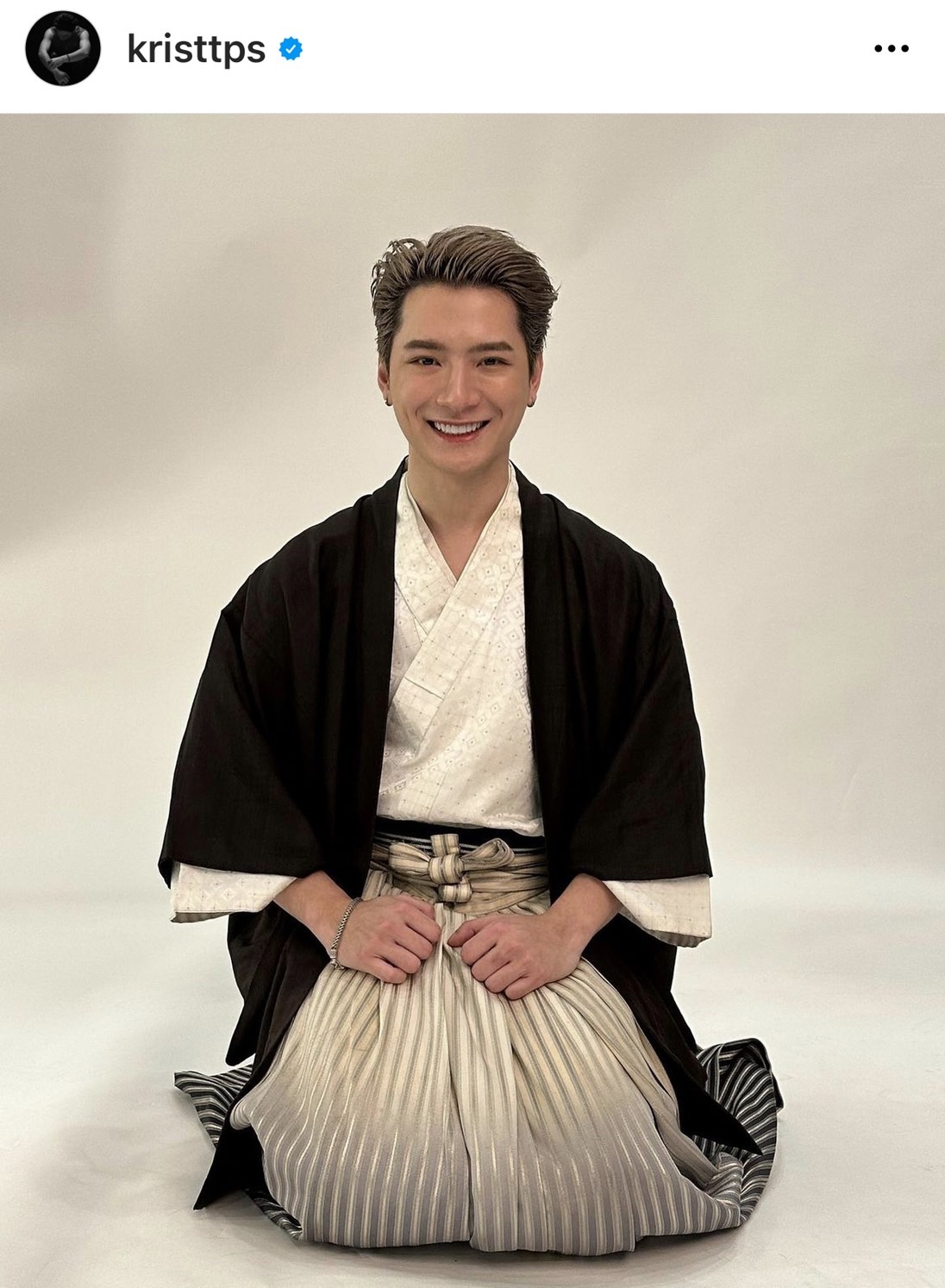 คริส พีรวัส โพสต์เป็นอุทาหรณ์ กระจกตาอักเสบ นอนไม่ได้ 7 วันแล้ว