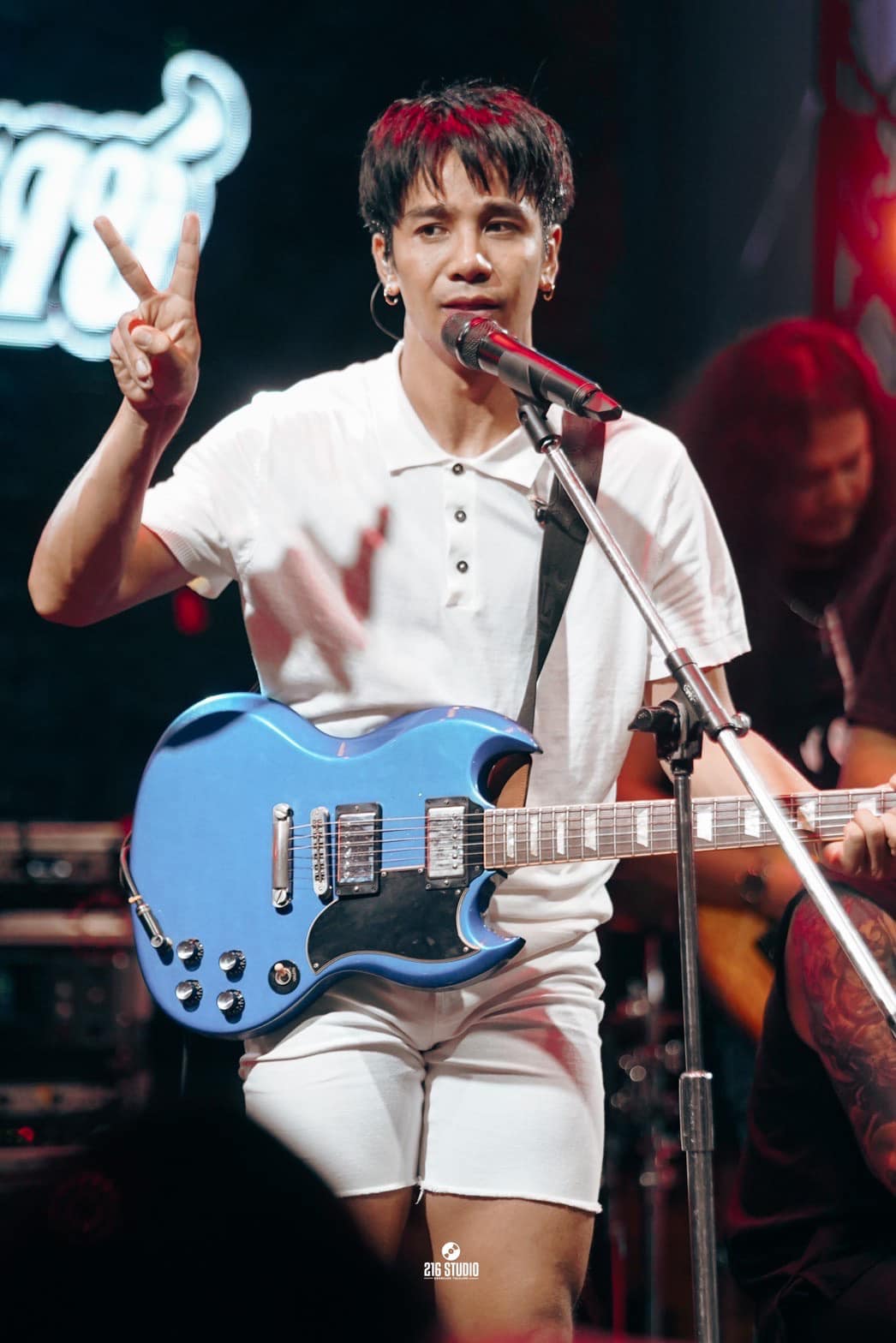 ขอบคุณที่ให้เกียรติผม ก้อง ห้วยไร่ ฝากข้อความถึง เต ตะวัน ขอบคุณที่ให้เกียรติผม ก้อง ห้วยไร่ ฝากข้อความถึง เต ตะวัน