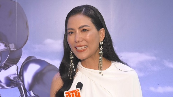  เชอรี่ รับ คิดถึงงานละคร ปลื้ม ถูกยกให้เป็นนางเอกดาวค้างฟ้า (มีคลิป)       