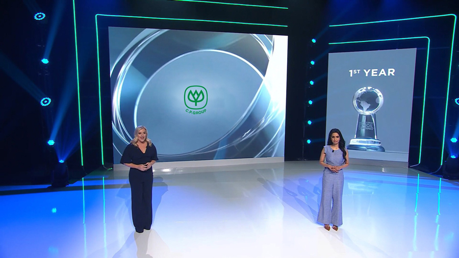 ซีอีโอ เครือซีพี รับโล่เกียรติยศ บริษัทที่มีจริยธรรมมากที่สุดในโลก ซีอีโอ เครือซีพี รับโล่เกียรติยศ บริษัทที่มีจริยธรรมมากที่สุดในโลก