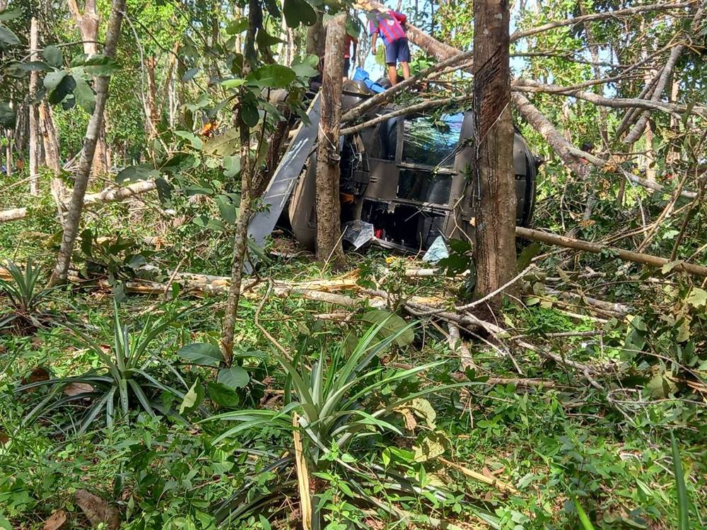 เฮลิคอปเตอร์ตกที่สงขลา มีแม่ทัพภาค 4 อยู่บนเครื่องด้วย เบื้องต้นบาดเจ็บหลายราย