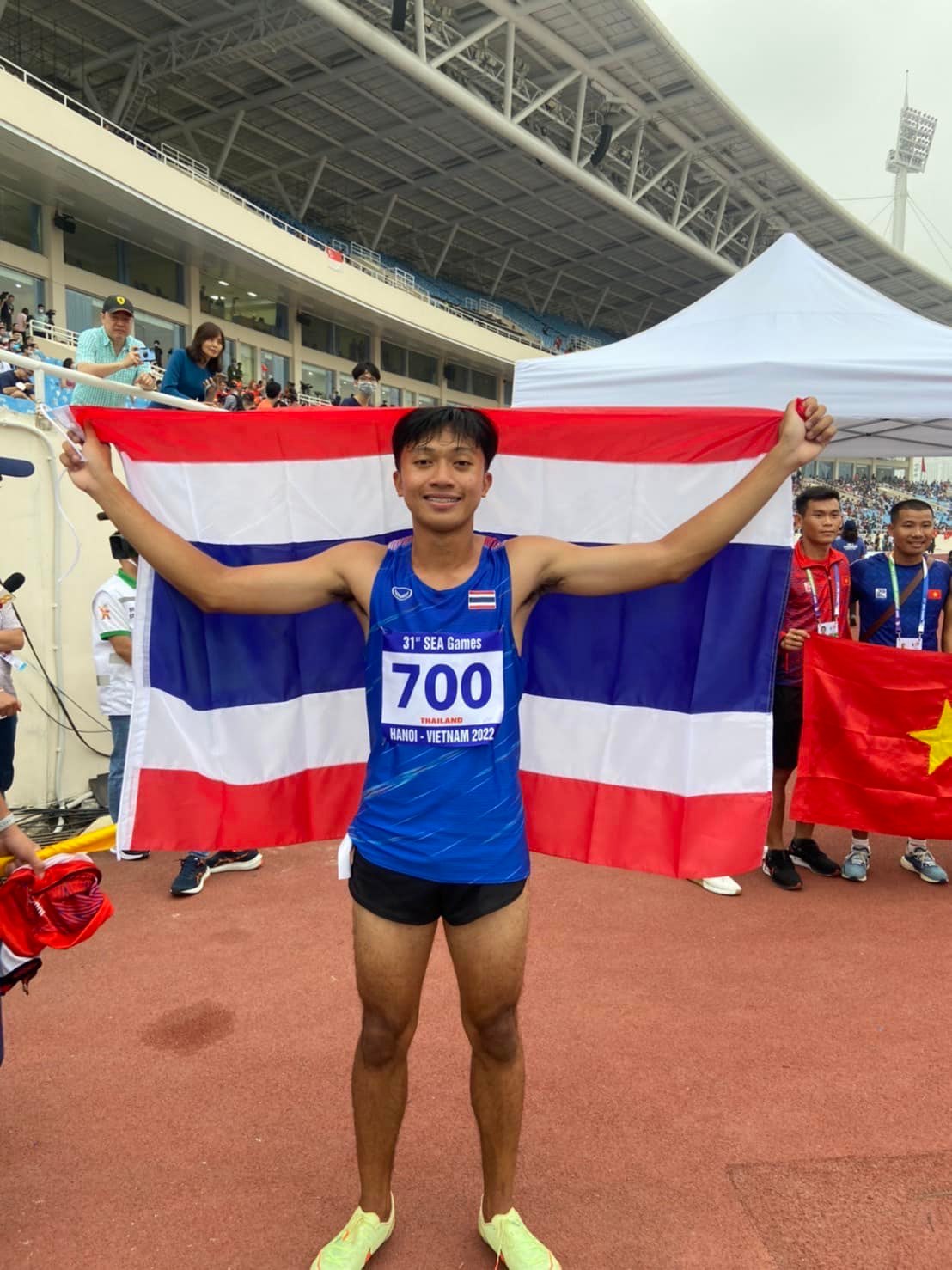 เปิดประวัติ ‘บิว ภูริพล’ สุดยอดเทพลมกรดแห่งอาเซียน เปิดประวัติ ‘บิว ภูริพล’ สุดยอดเทพลมกรดแห่งอาเซียน