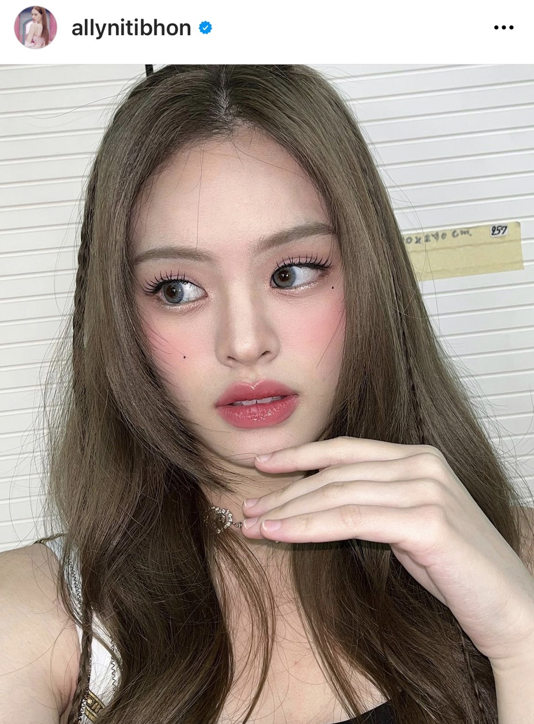 ปังไม่หยุด!! แอลลี่ ขึ้นป้ายบิลบอร์ดยักษ์ ใจกลางไทม์สแควร์ ปังไม่หยุด!! แอลลี่ ขึ้นป้ายบิลบอร์ดยักษ์ ใจกลางไทม์สแควร์