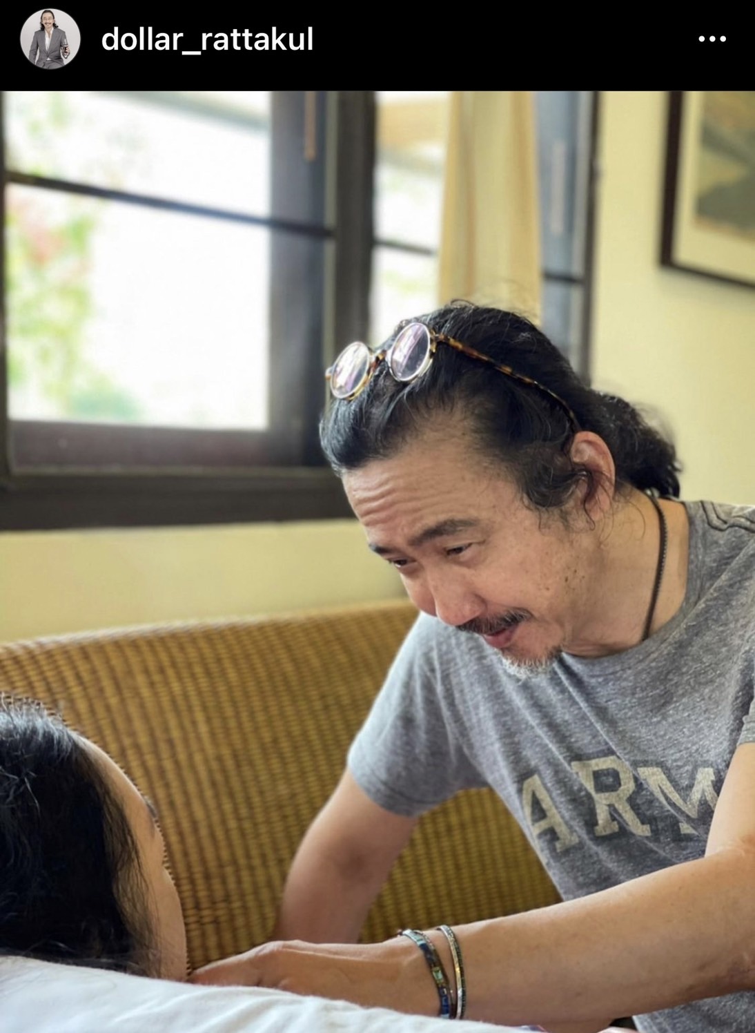 คุณหญิงแมงมุม และ สามี ติดโควิด-19 คนบันเทิงแห่ส่งกำลังใจ คุณหญิงแมงมุม และ สามี ติดโควิด-19 คนบันเทิงแห่ส่งกำลังใจ