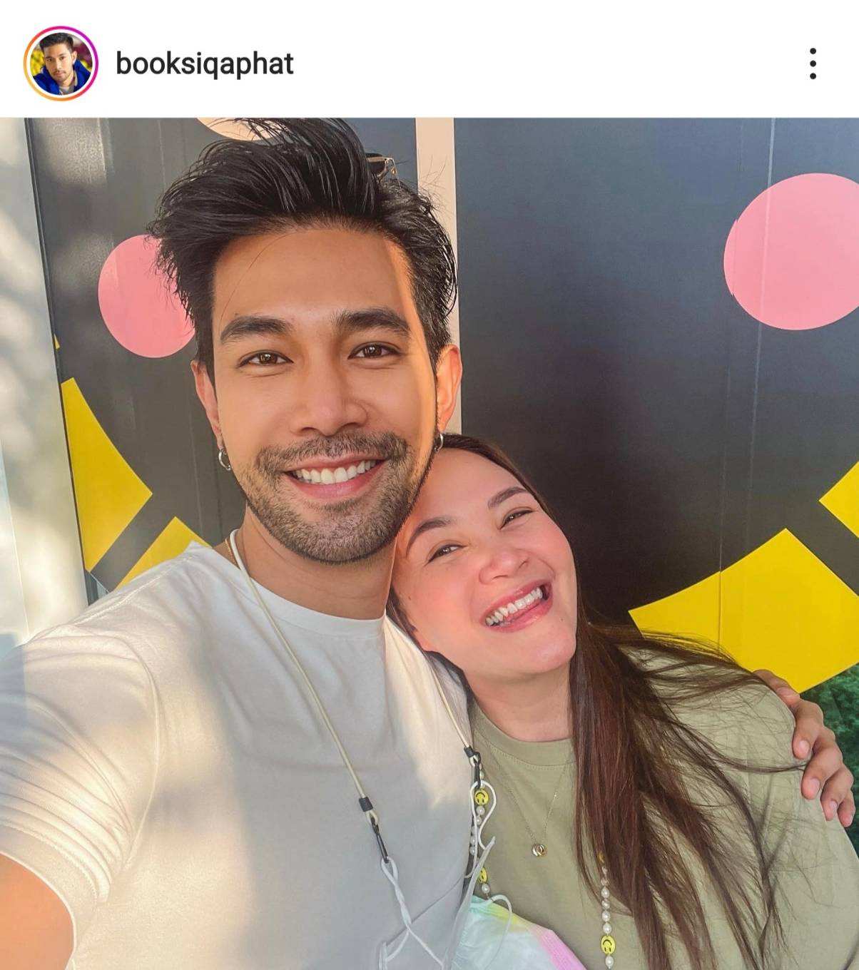 เปิดวาร์ป บุ๊ค สิคพัชศ์ โปรไฟล์ไม่ธรรมดา หนุ่มหล่อข้างกาย ทาทา ยัง เปิดวาร์ป บุ๊ค สิคพัชศ์ โปรไฟล์ไม่ธรรมดา หนุ่มหล่อข้างกาย ทาทา ยัง