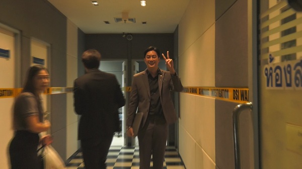 ฟิล์ม รัฐภูมิ สบายใจขึ้นหลังหอบหลักฐานพบ DSI โดนโยงคดี Forex-3D   (มีคลิป)