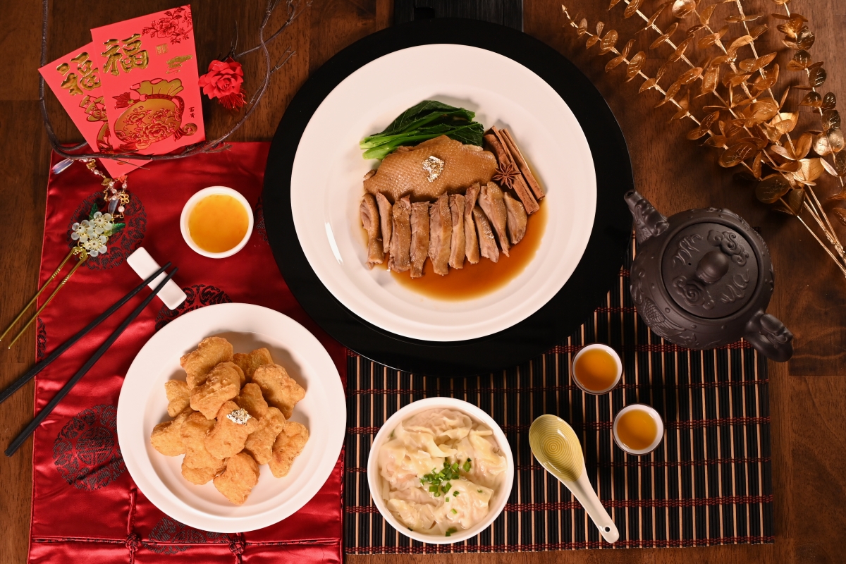 CPF ร่วมกับ Makro-Lotus's ยกขบวนของไหว้ตรุษจีนปีกระต่ายทอง CPF ร่วมกับ Makro-Lotus's ยกขบวนของไหว้ตรุษจีนปีกระต่ายทอง