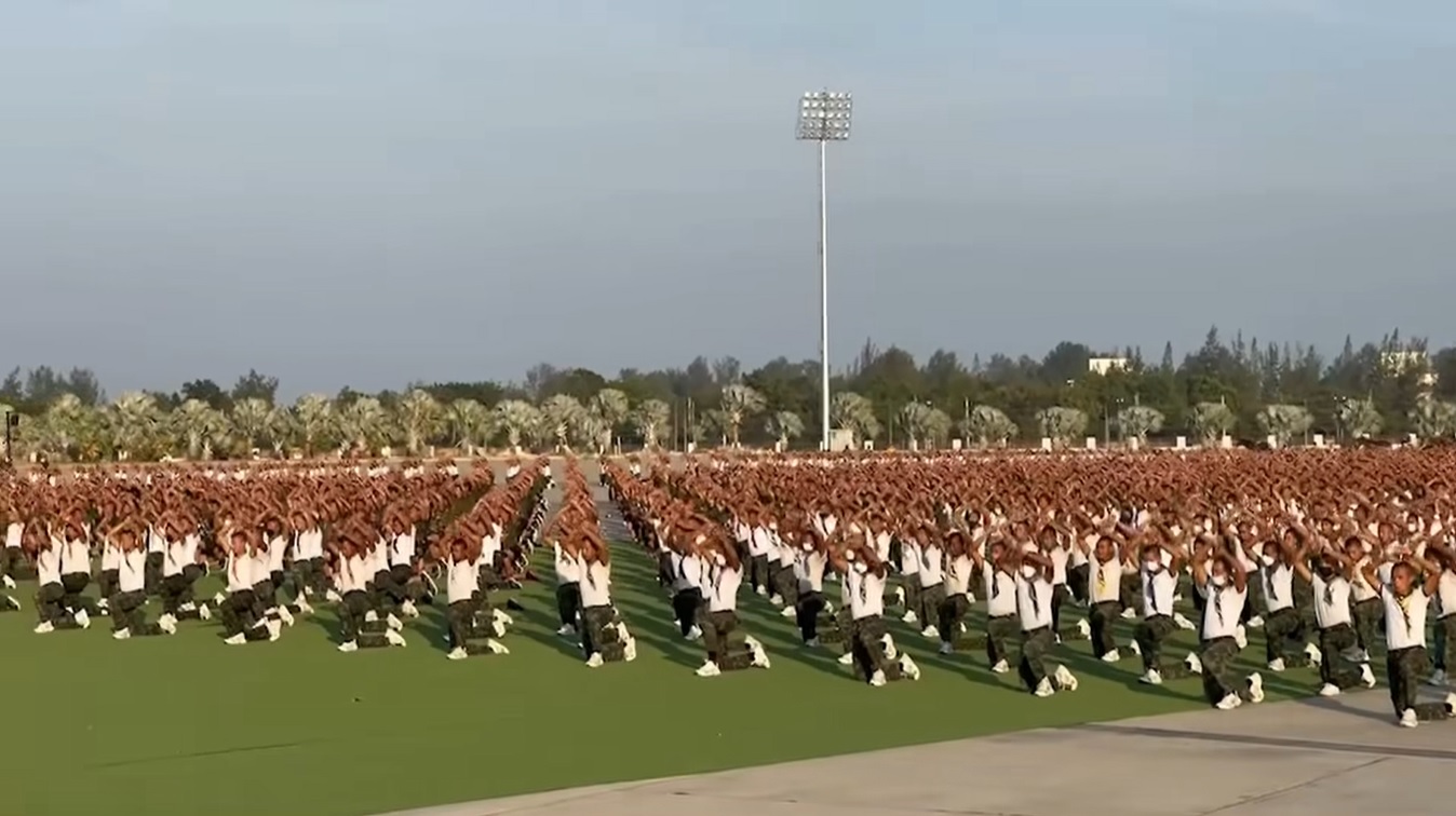 ครั้งยิ่งใหญ่ในประวัติศาสตร์ บัวขาว บัญชาเมฆ เตรียมนำรำไหว้ครูมวยไทย ครั้งยิ่งใหญ่ในประวัติศาสตร์ บัวขาว บัญชาเมฆ เตรียมนำรำไหว้ครูมวยไทย