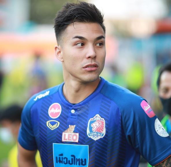 ชาริล ชัปปุยส์ นักเตะการท่าเรือ ติดเชื้อโควิด-19