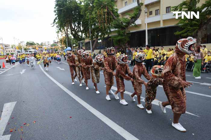 เปิดงานมหรสพสมโภชยิ่งใหญ่ เฉลิมพระเกียรติพระบาทสมเด็จพระเจ้าอยู่หัว เปิดงานมหรสพสมโภชยิ่งใหญ่ เฉลิมพระเกียรติพระบาทสมเด็จพระเจ้าอยู่หัว
