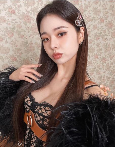 เปิดประวัติ ซงจีอา สาวฮอตแห่ง Single's Inferno เจอดราม่าใส่แบรนด์เนมปลอม