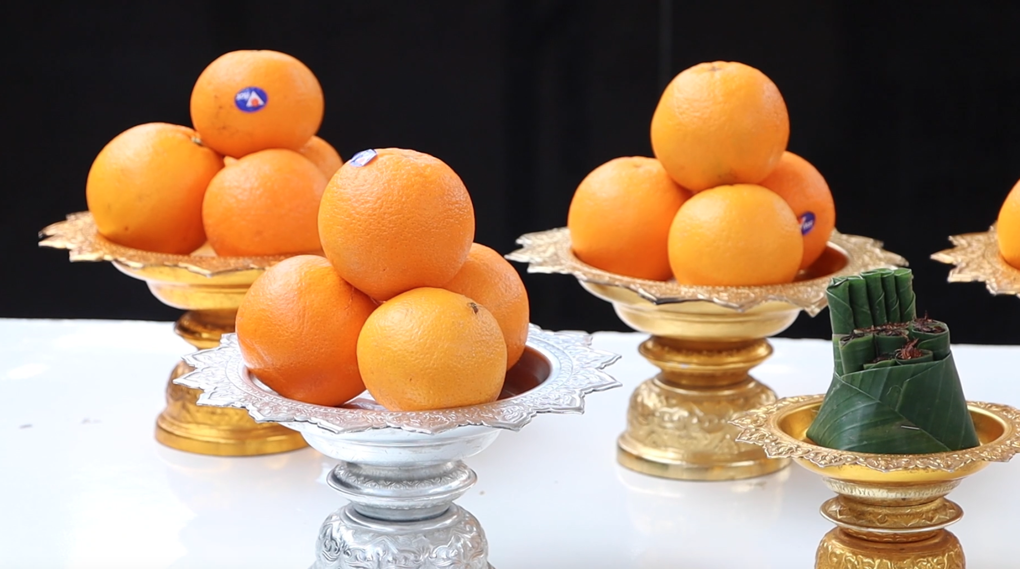 วิธีบูชาครูกายแก้ว เผยเคล็ดลับ! ขอพรให้สมดั่งใจ ห้ามใช้สัตว์บูชายัญ วิธีบูชาครูกายแก้ว เผยเคล็ดลับ! ขอพรให้สมดั่งใจ ห้ามใช้สัตว์บูชายัญ