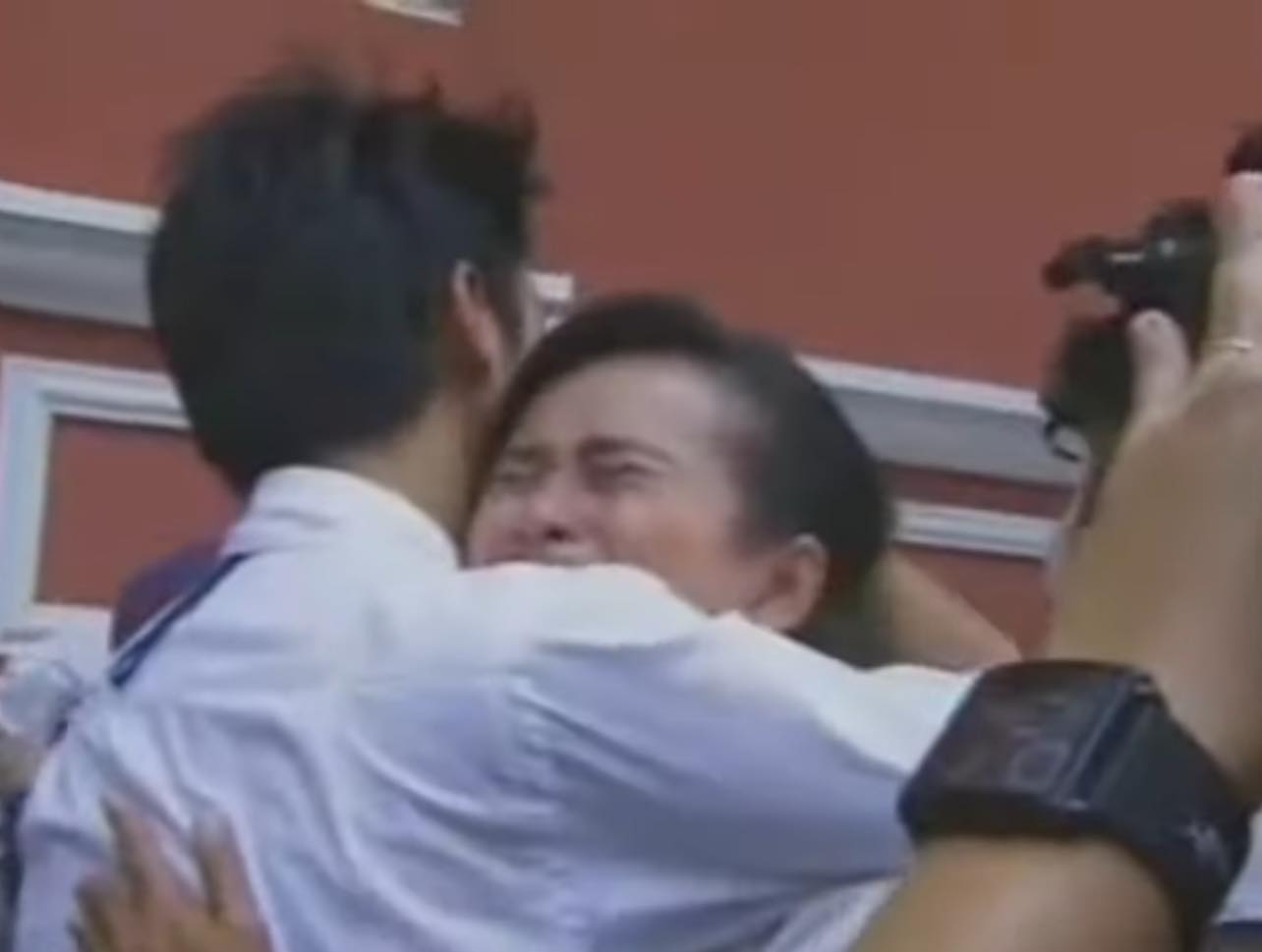 รู้จัก ฐปณีย์ เอียดศรีไชย นักข่าวผู้เปิดคลิปประชุมผู้ถือหุ้น ITV รู้จัก ฐปณีย์ เอียดศรีไชย นักข่าวผู้เปิดคลิปประชุมผู้ถือหุ้น ITV