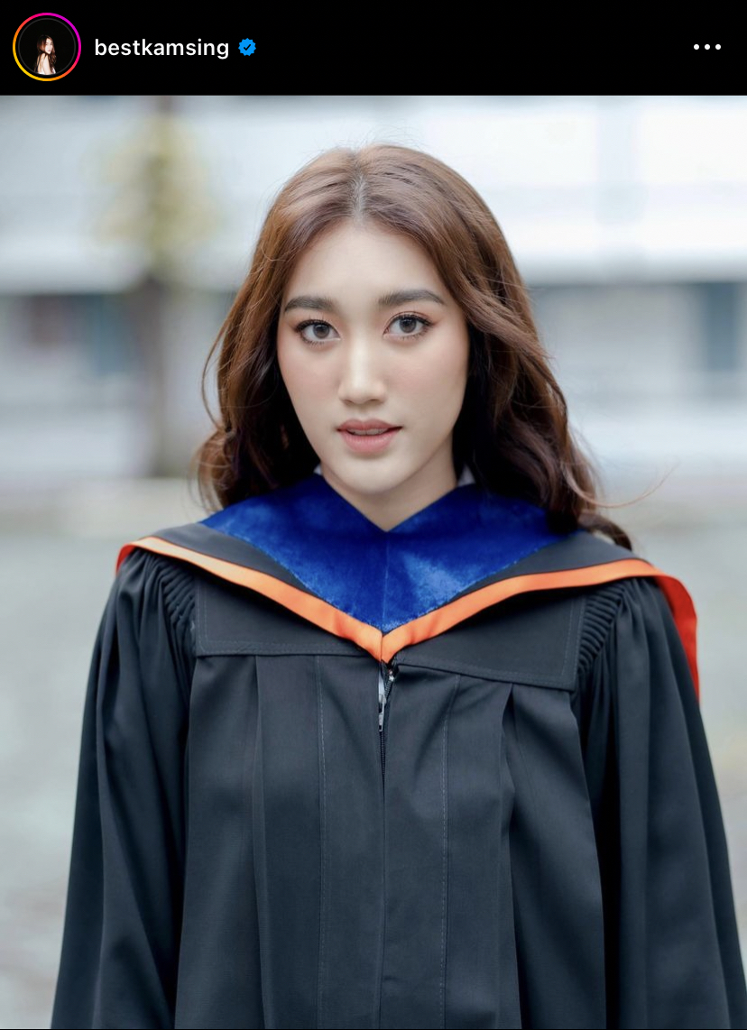 ตงตง เซอร์ไพรส์ เบสท์ ให้เงิน 1 แสนเป็นของขวัญวันเรียนจบ!