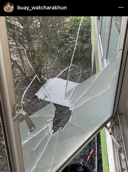 บ๊วย เชษฐวุฒิ โล่งใจ!! ตำรวจจับคนร้ายทุบร้านได้แล้ว บ๊วย เชษฐวุฒิ โล่งใจ!! ตำรวจจับคนร้ายทุบร้านได้แล้ว