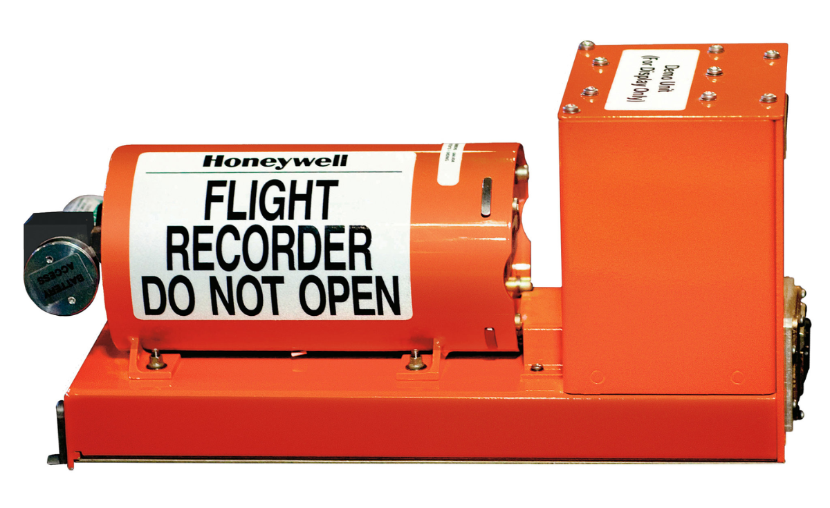 กล่องดำคืออะไร ? ข้อความจากเครื่องบินที่เกิดอุบัติเหตุ กล่องดำคืออะไร ? ข้อความจากเครื่องบินที่เกิดอุบัติเหตุ