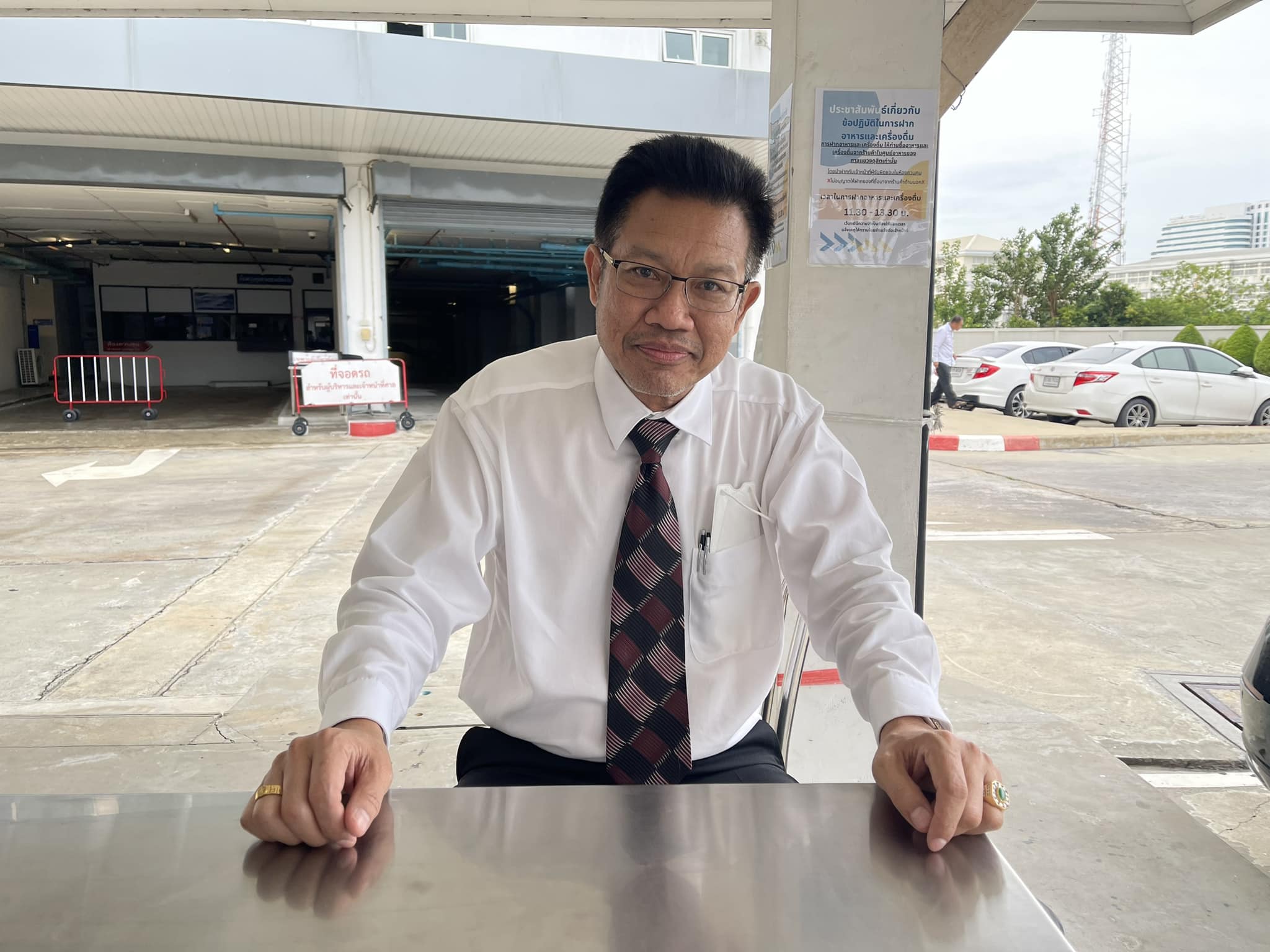 ไขปม “พี่กบไม่ให้ลา” พ่อ-แม่เสียนายจ้างไม่อนุมัติ ใช้สิทธิหยุดได้ทันที ไขปม “พี่กบไม่ให้ลา” พ่อ-แม่เสียนายจ้างไม่อนุมัติ ใช้สิทธิหยุดได้ทันที