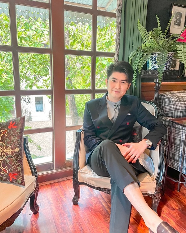 “กุ้ง สุธิราช” เปิดประสบการณ์ แม่ยกคลั่งไคล้ถึงขั้นไปหย่ากับสามี (มีคลิป) 