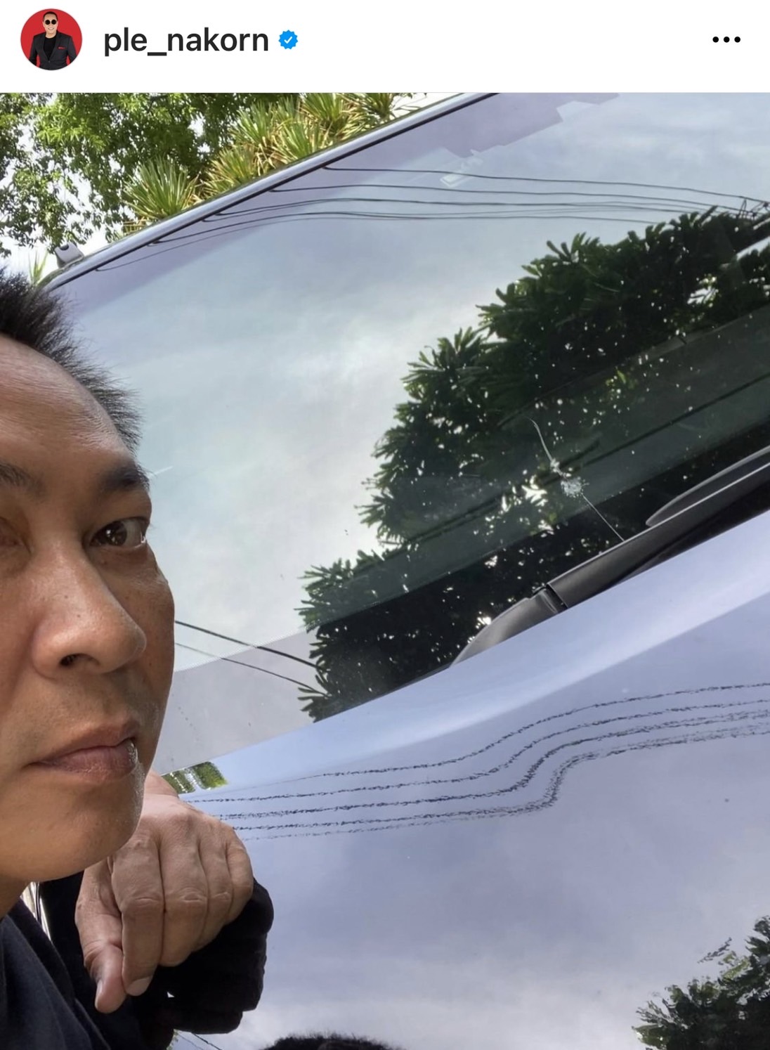 ชาวเน็ตแห่ส่อง เปิ้ล นาคร โพสต์สภาพรถป้ายแดง ถามนี่ใช่รอยกระสุนหรือไม่!?