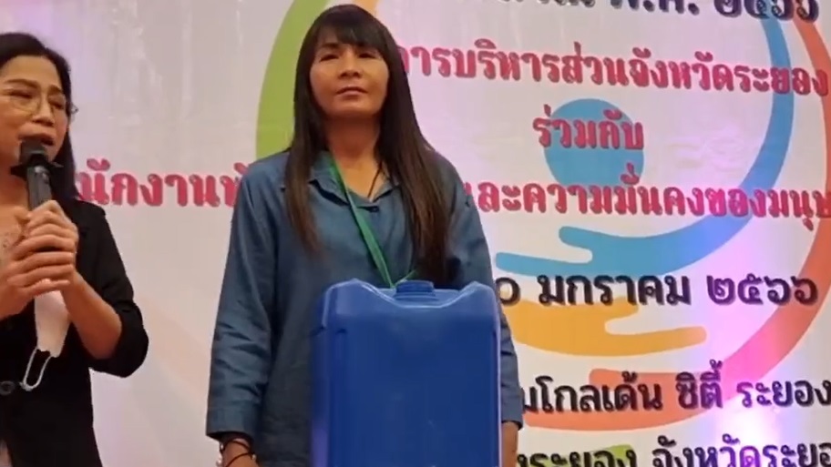 สวยจนจำแทบไม่ได้! ตัวตึงระยอง โชว์ตีกลอง ขอบคุณสังคมที่ให้โอกาส