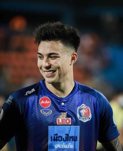 ชาริล ชัปปุยส์ นักเตะการท่าเรือ ติดเชื้อโควิด-19