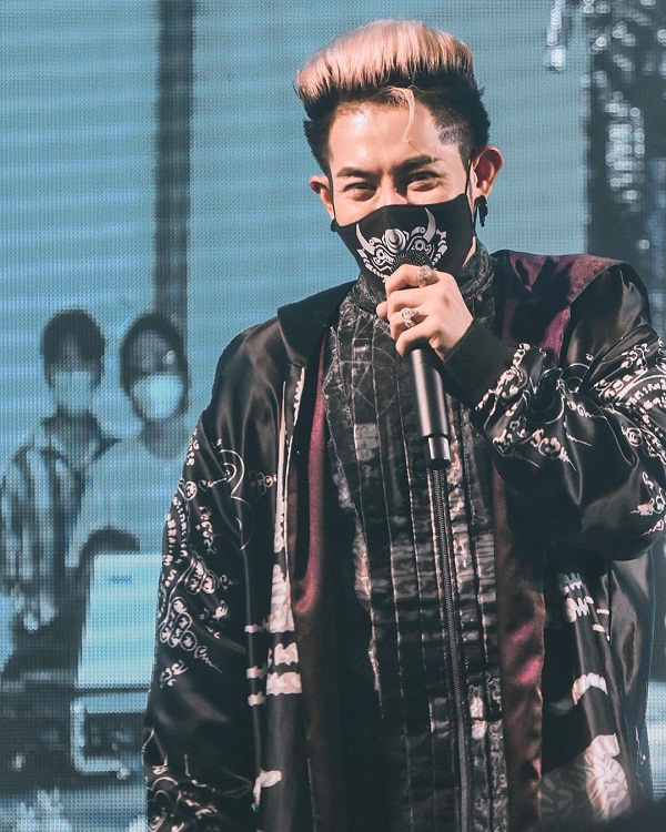 เก่ง ธชย รับ งานแน่น เผย ลุยยูทูปเป็นอีกหนึ่งช่องทางหารายรับ (มีคลิป) เก่ง ธชย รับ งานแน่น เผย ลุยยูทูปเป็นอีกหนึ่งช่องทางหารายรับ (มีคลิป)