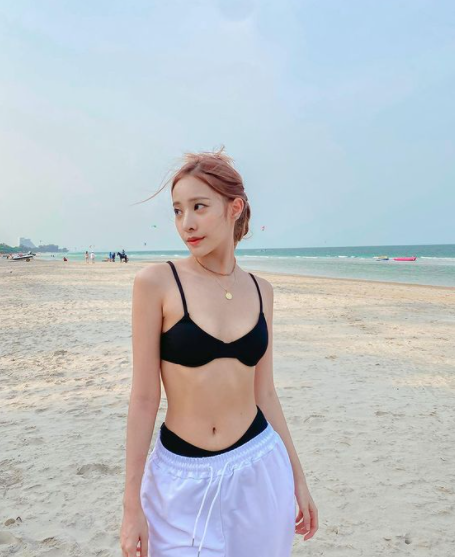 'เนย-แจม-พิกเล็ท' อวดหุ่นแซ่บแบบจัดเต็ม ทำเอาหนุ่มๆ ตาค้าง 'เนย-แจม-พิกเล็ท' อวดหุ่นแซ่บแบบจัดเต็ม ทำเอาหนุ่มๆ ตาค้าง