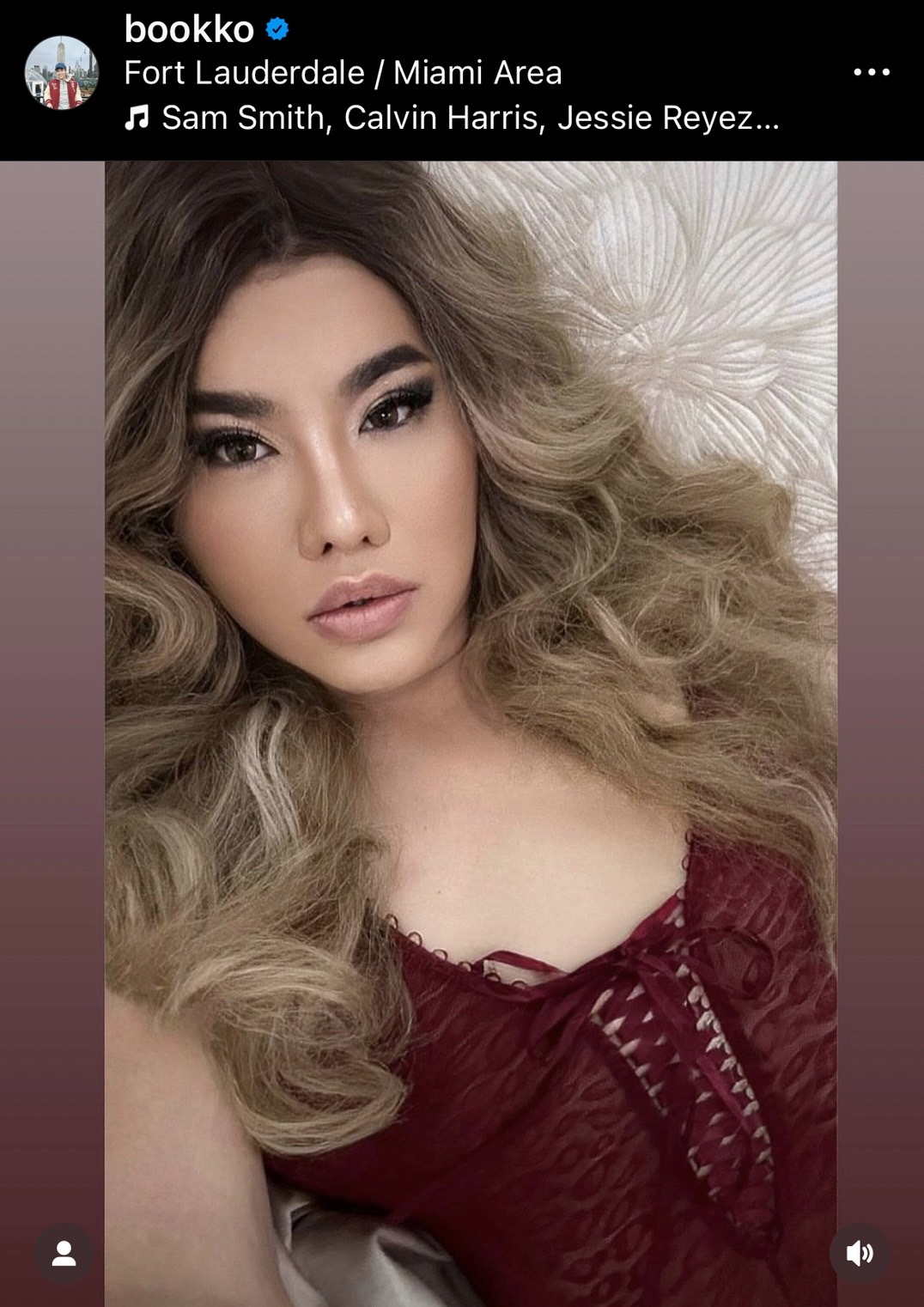 บุ๊กโกะ ฟาดเดือด!! โพสต์ทวงเงินค่าตัวเลยกำหนดมานานมาแล้ว 