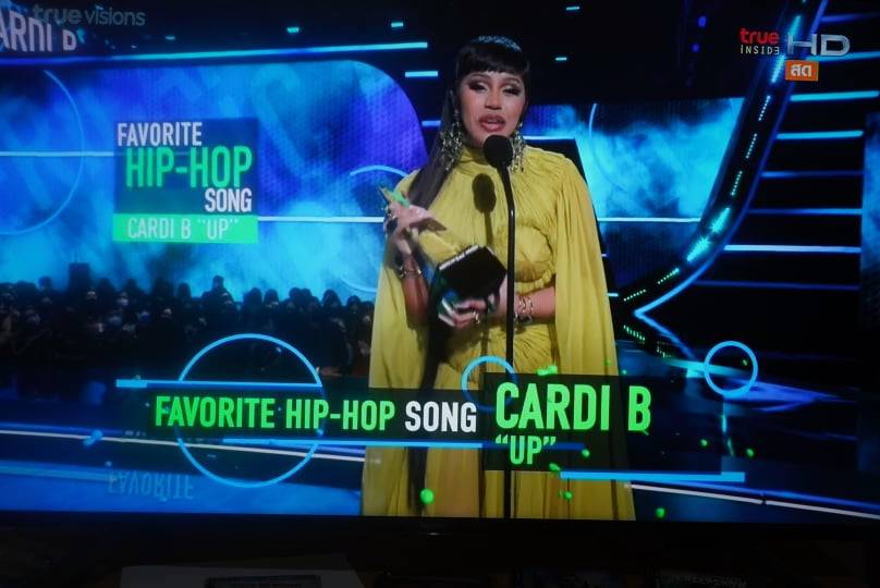 BTS กวาดเรียบครบ 3 สาขาที่ได้เข้าชิงเวที American Music Awards ปี 2021