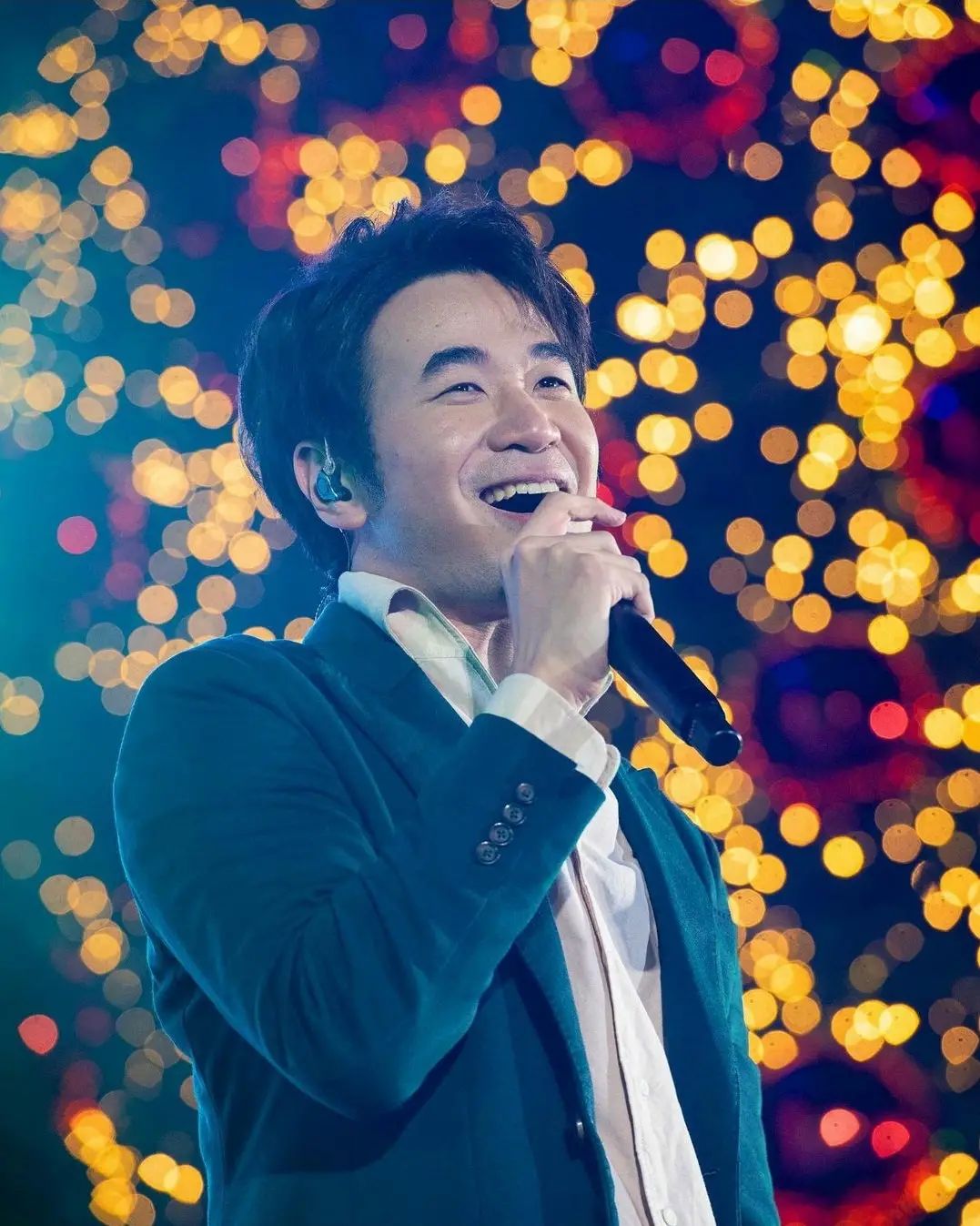 แสตมป์-แว่นใหญ่ เผยเบื้องหลังสุดฟิน MVคบกันดีสักทรู (มีคลิป)