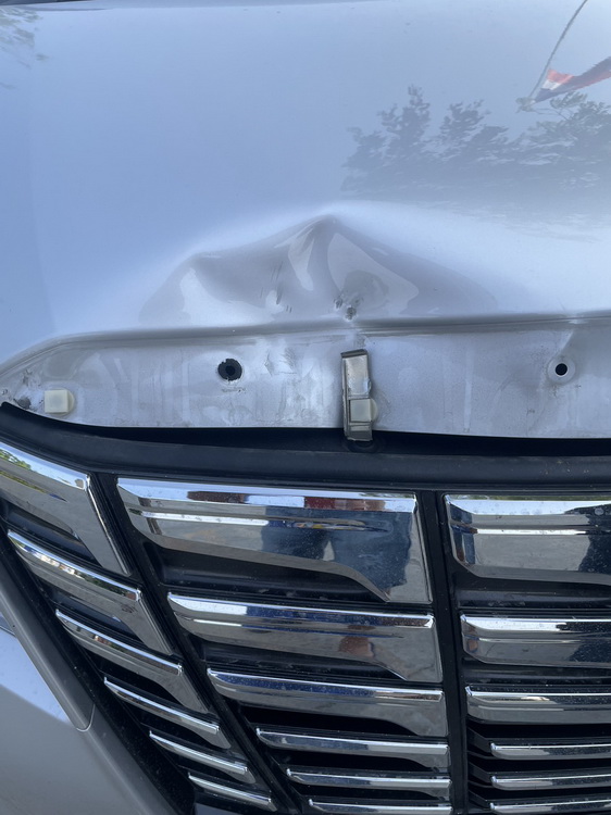 จับแล้ว! ชายอายุ 27 ปี มือปาหินใส่รถโดนคนขับบาดเจ็บสาหัส จับแล้ว! ชายอายุ 27 ปี มือปาหินใส่รถโดนคนขับบาดเจ็บสาหัส