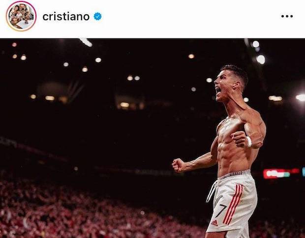 ได้ลูกแฝดเพิ่ม!! ‘คริสเตียโน่ โรนัลโด้’ แจ้งข่าวดีสมาชิกมาอีกสอง ได้ลูกแฝดเพิ่ม!! ‘คริสเตียโน่ โรนัลโด้’ แจ้งข่าวดีสมาชิกมาอีกสอง