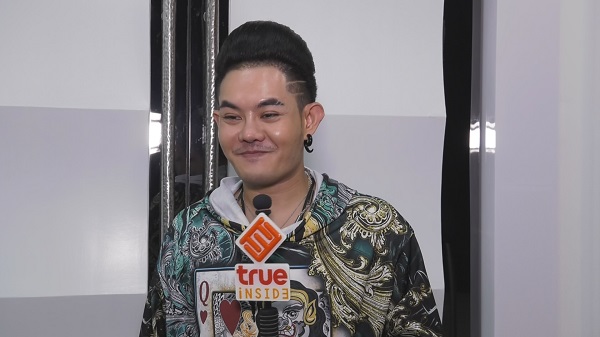 “เก่ง ธชย” เมินคนวิจารณ์เพลง เน้นความสุขของเราเป็นหลัก   (มีคลิป)