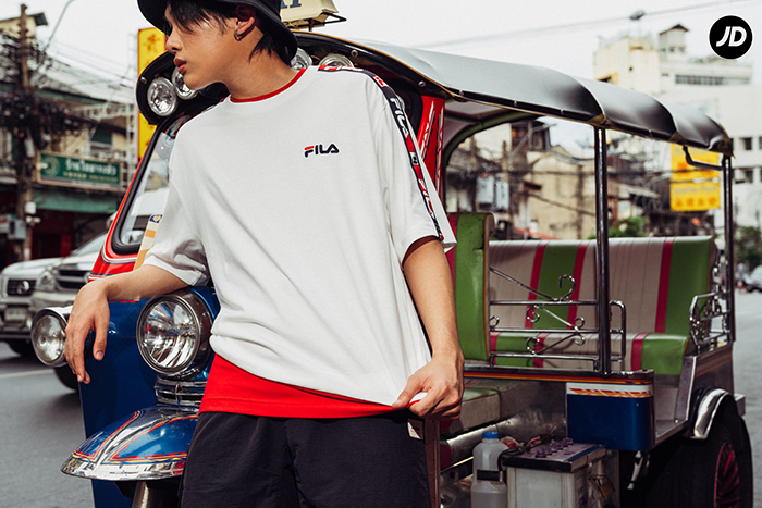 ส่องแฟชั่นรับ Summer กับศิลปินผู้นำเทรนด์ “4MIX” ส่องแฟชั่นรับ Summer กับศิลปินผู้นำเทรนด์ “4MIX”