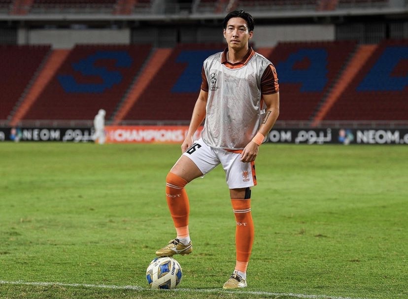 ร่วมบุญอีกครั้ง โตโน่-ณิชา ส่งอาหาร ของใช้ช่วยแคมป์คนงาน