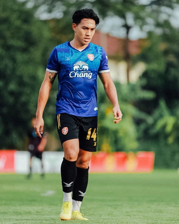 “ลีซอ ธีรเทพ” ประกาศอำลาวงการ พร้อมย้อน 5 โมเมนต์บนเส้นทางฟุตบอล (มีคลิป)