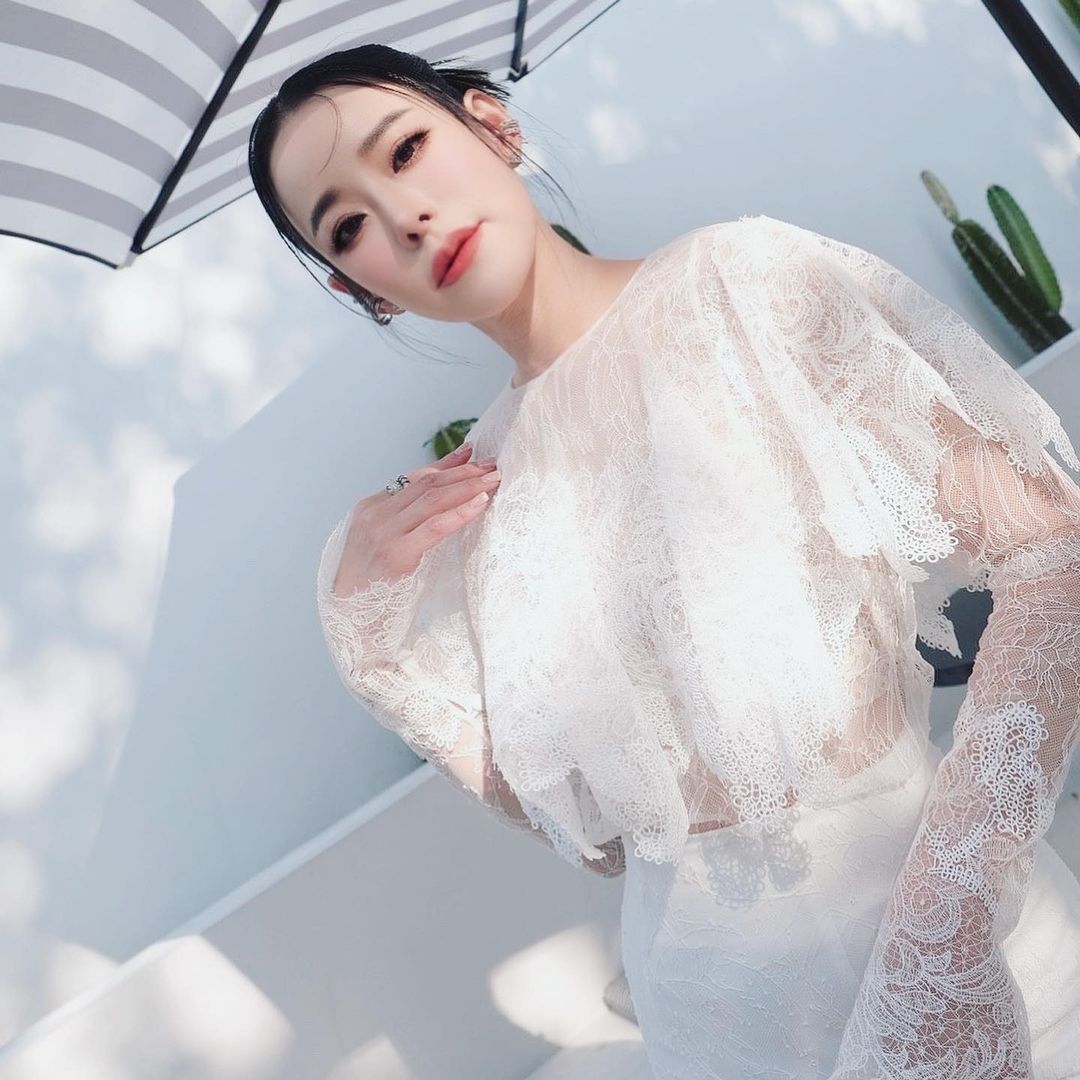 ชาวเน็ตจับตา เมย์ พิชญ์นาฏ ทีม หนิง ปณิตา เลิกติดตามอินสตาแกรม จิน ธรรมวัฒนะ อีกคนแล้ว