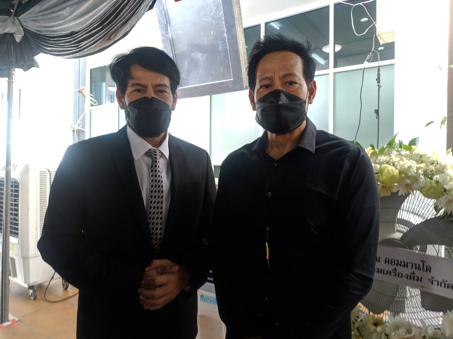 บรรยากาศพิธีรดน้ำศพ คุณแม่ของ บิณฑ์ - เอกพันธ์ บรรลือฤทธิ์ บรรยากาศพิธีรดน้ำศพ คุณแม่ของ บิณฑ์ - เอกพันธ์ บรรลือฤทธิ์