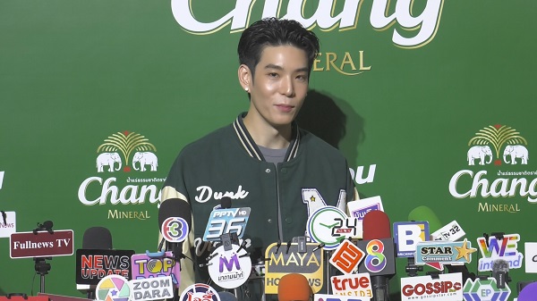 “เจเจ กฤษณภูมิ” เผยสาเหตุเกิดอุบัติเหตุจนคิ้วแตก   (มีคลิป)