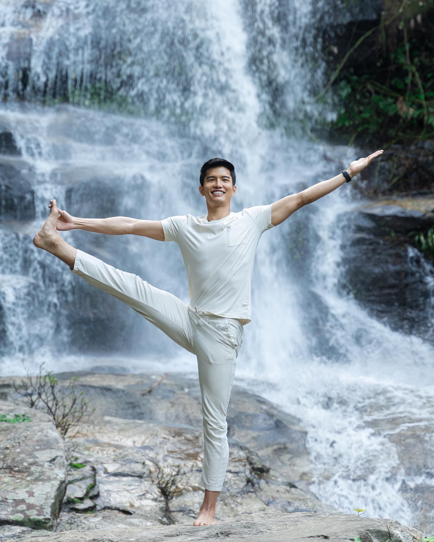 ฌอน บูรณะหิรัญ คือใคร? ทำความรู้จักไลฟ์โค้ชชื่อดัง มีผู้ติดตาม 3.4 ล้าน