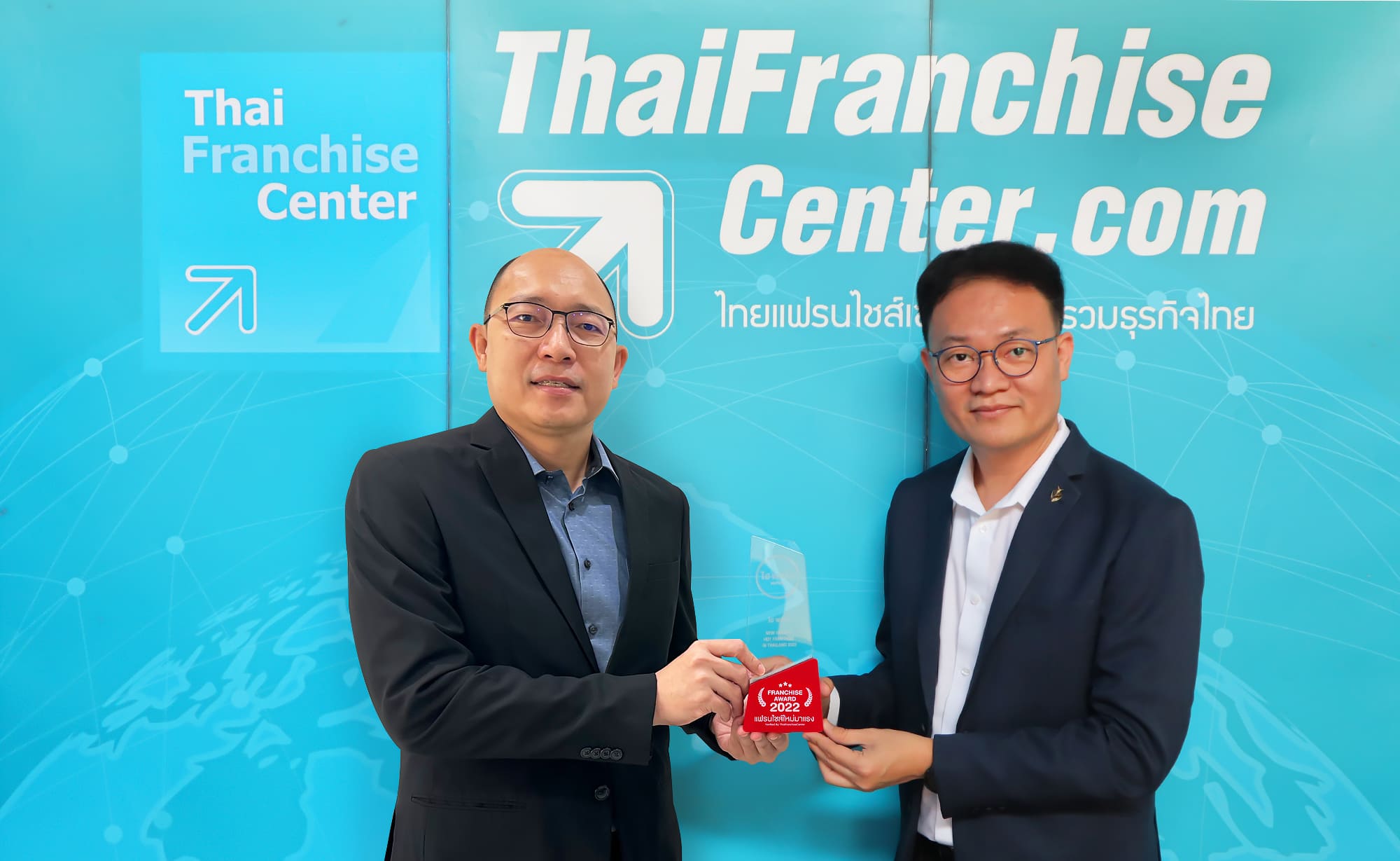 'Five Star-Hi Pork' คว้ารางวัลจาก Thai Franchise Center ประจำปี 2022 ตอกย้ำความเป็นผู้นำธุรกิจแฟรนไชส์ร้านอาหารไทย