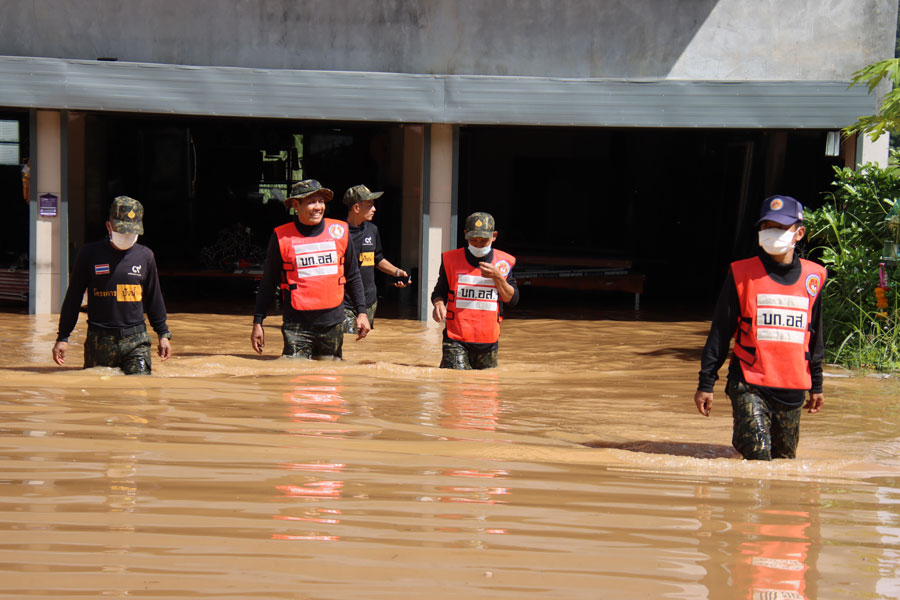 แม่ฮ่องสอน จมบาดาล! เปิดภาพน้ำท่วมหนัก ทุ่งนาจมน้ำหลายร้อยไร่