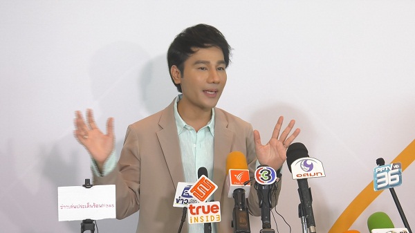 “กอล์ฟ เบญจพล” แฮปปี้ บินทำจมูกใหม่ที่เกาหลี  (มีคลิป) 